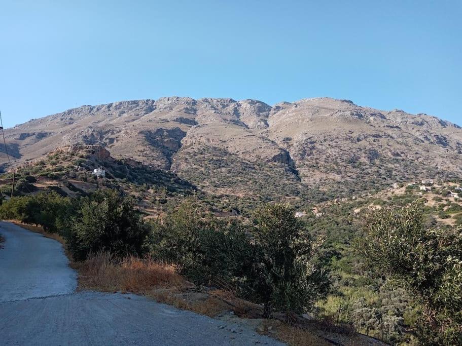 Triopetra Hill View Villa Buitenkant foto
